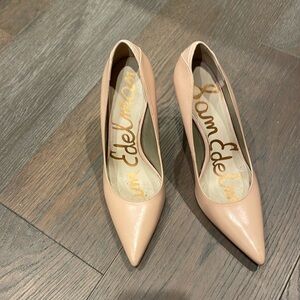 Sam Edelman pumps